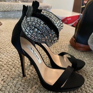 Nina Heels Size - 8.5